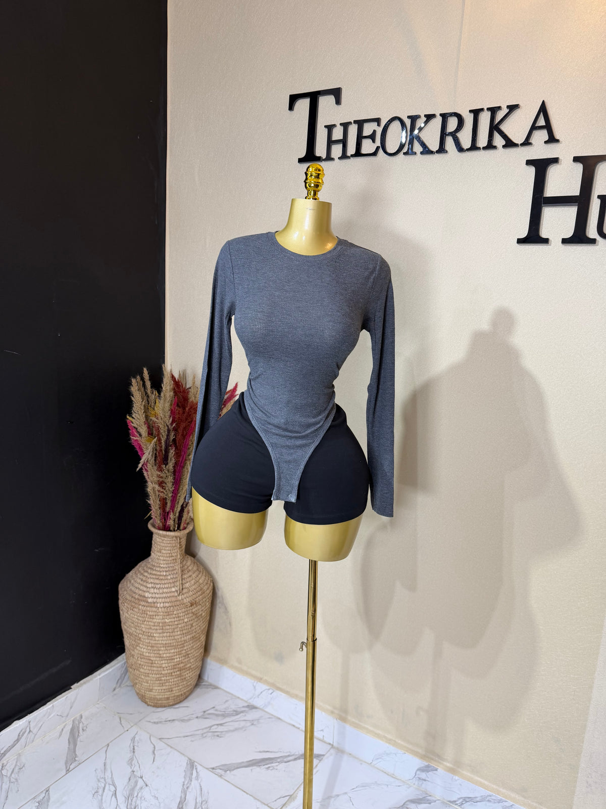 Bodysuit size 6/8/S10