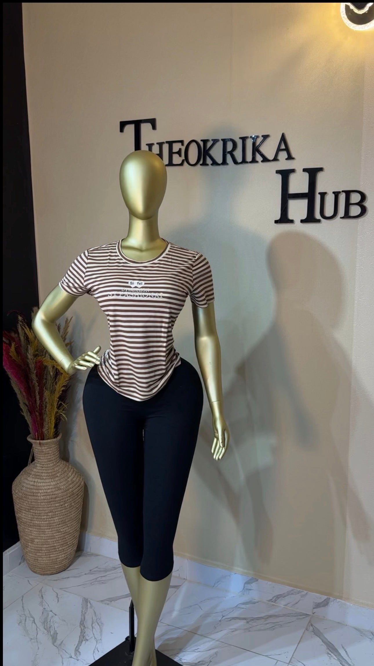 Basic top size 8/10