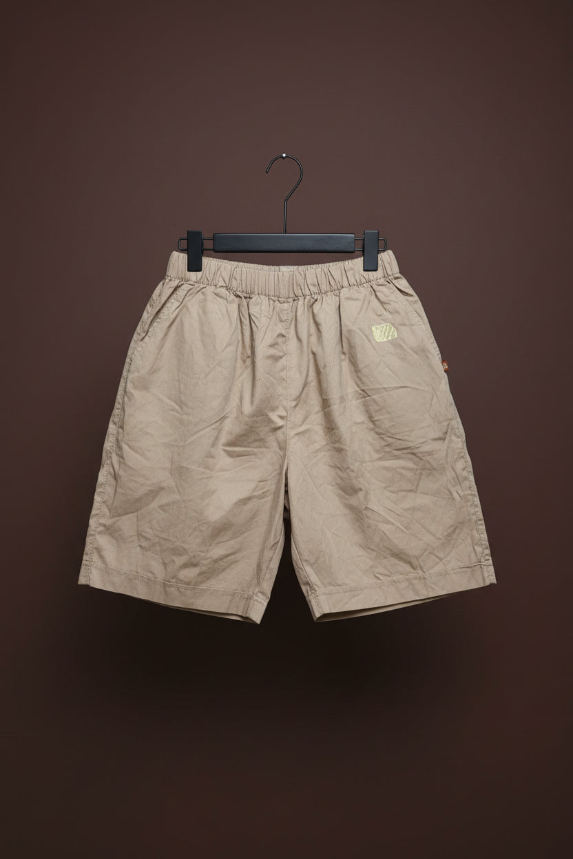 Tailored short size 6/8