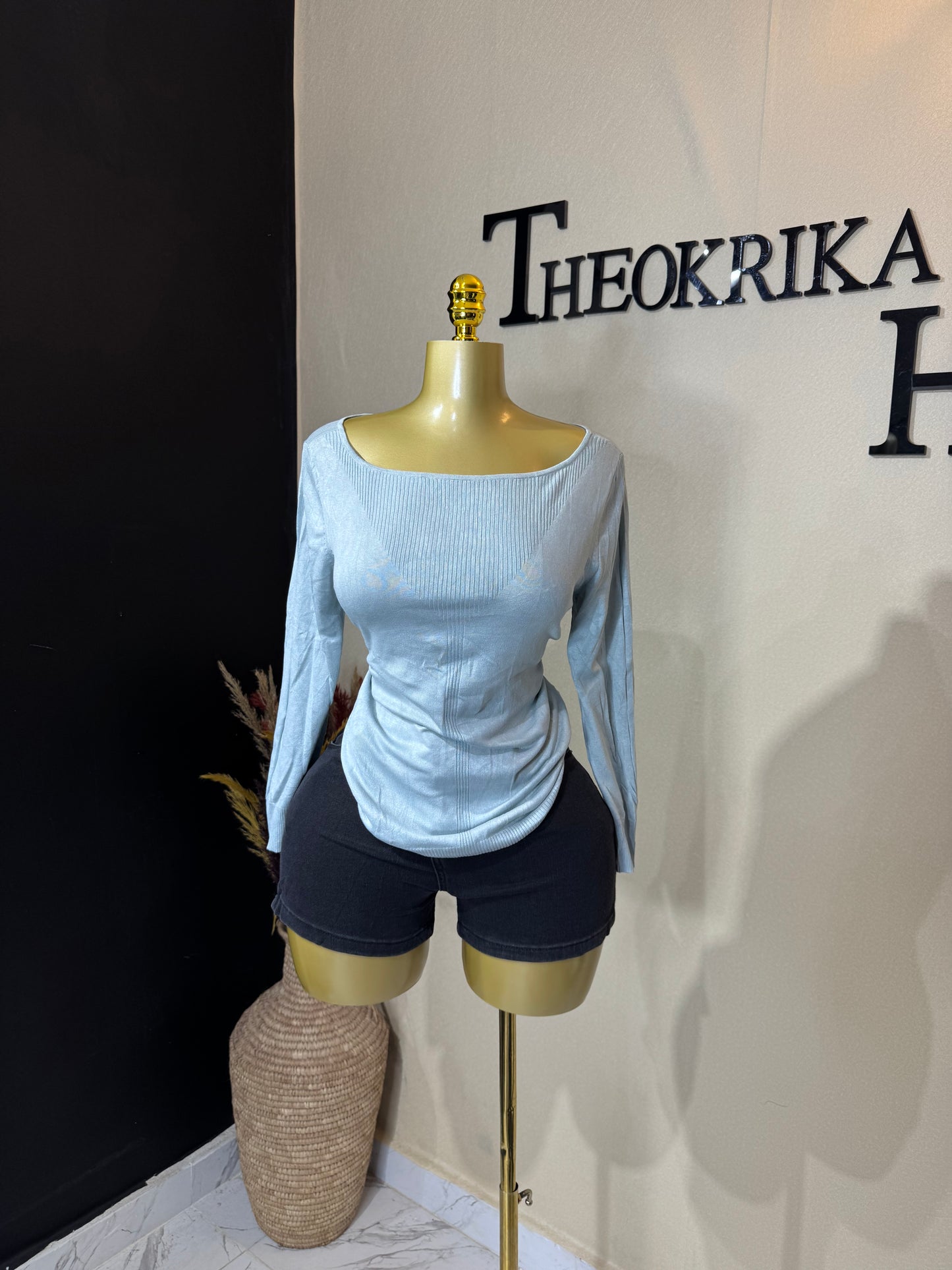 Knitted long sleeve top size 12/14