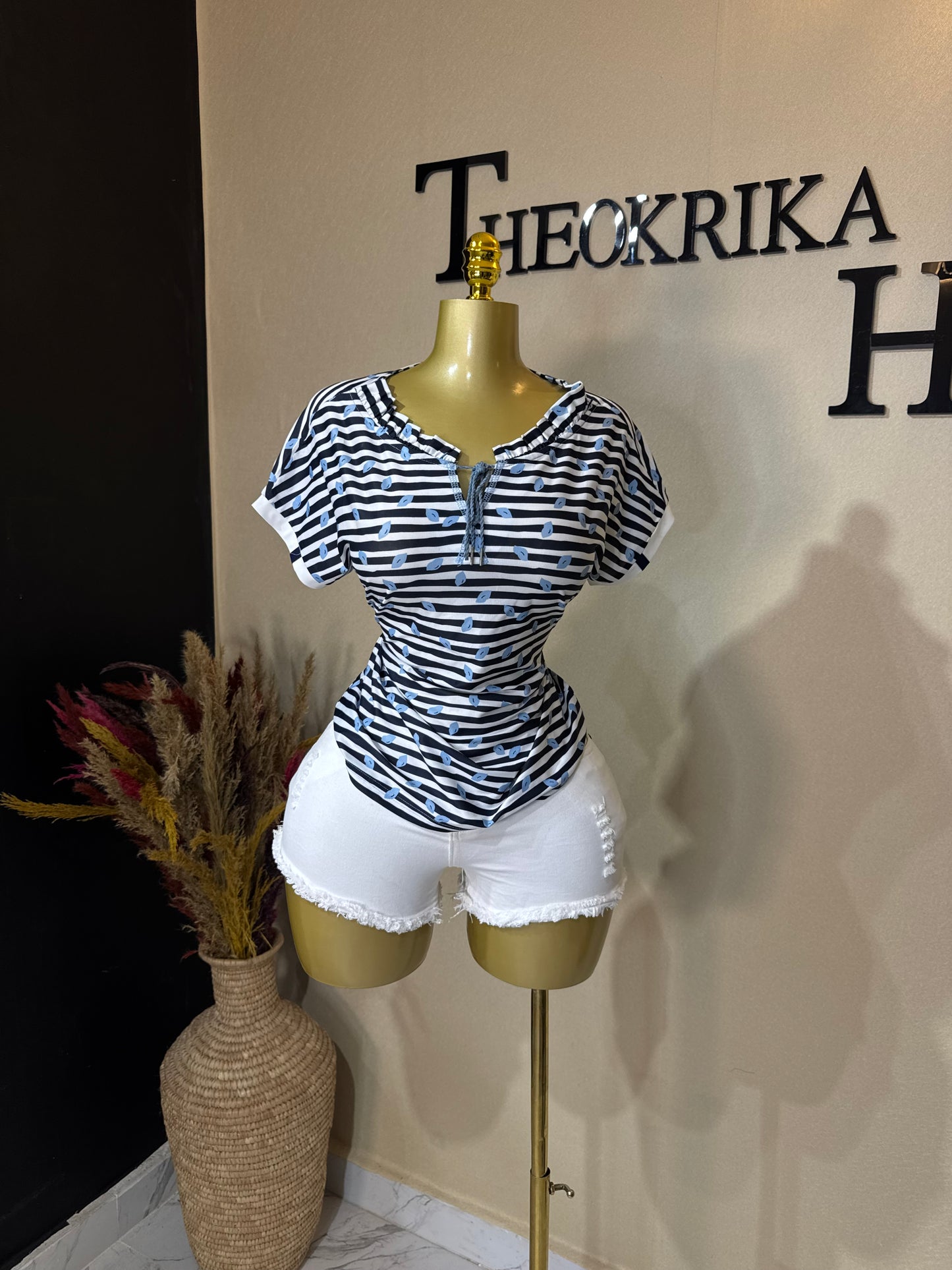 Basic top size 12
