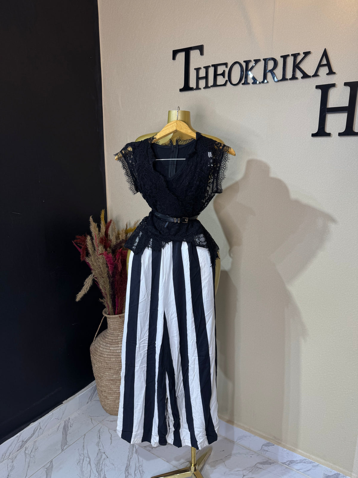 Jumpsuit size 6/8