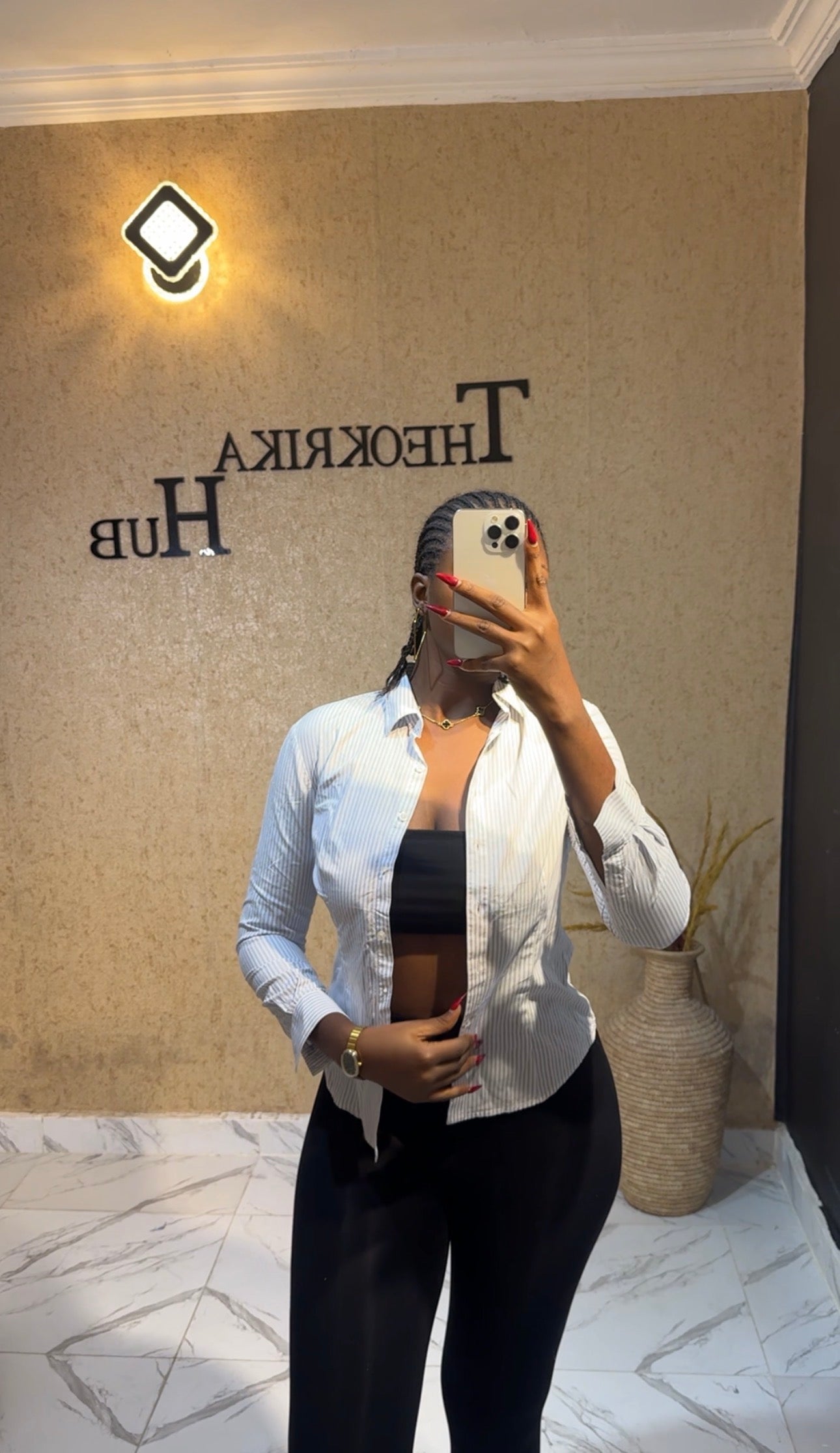 Shirt size 4/6