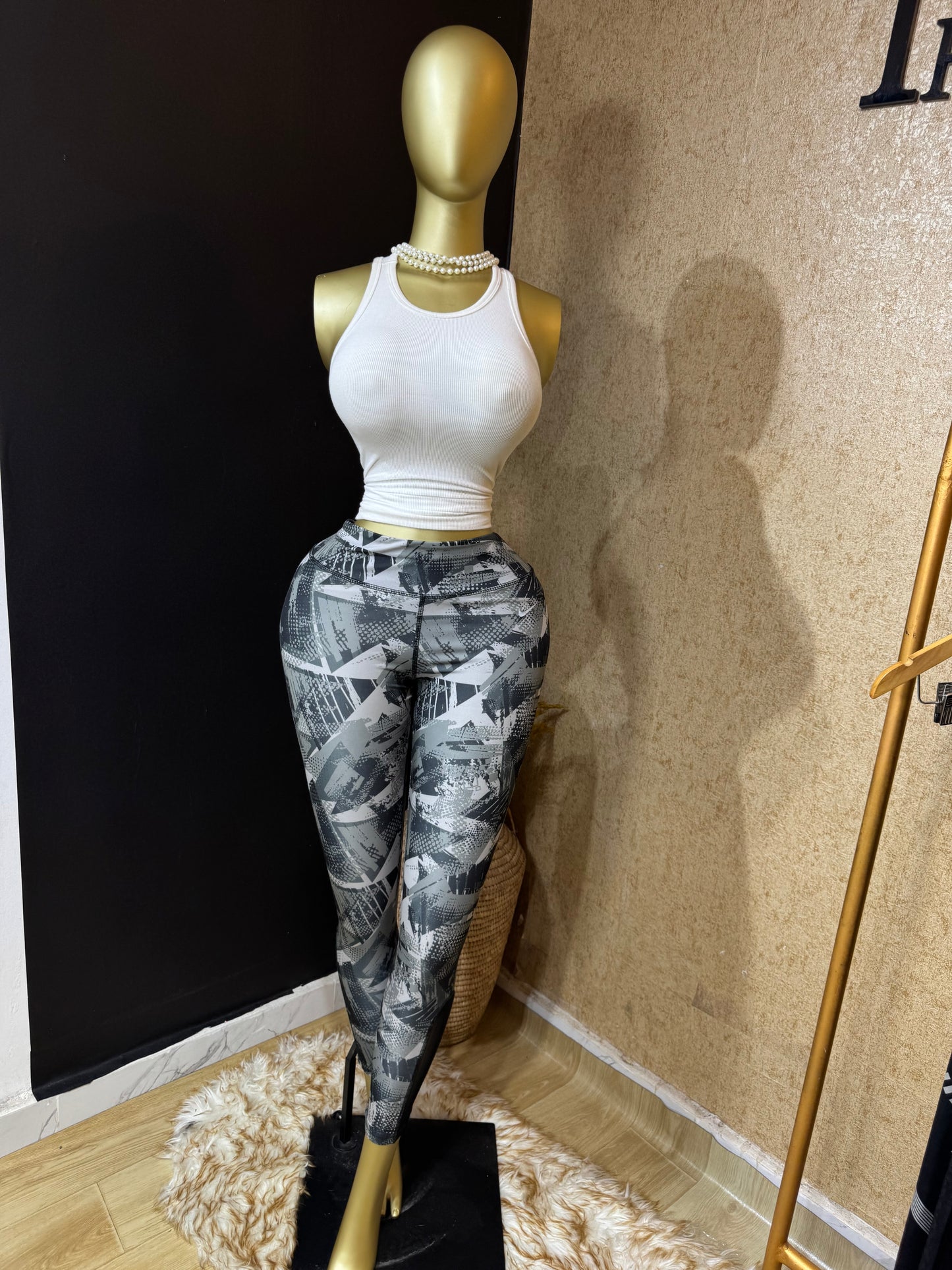 Leggings size 10/12