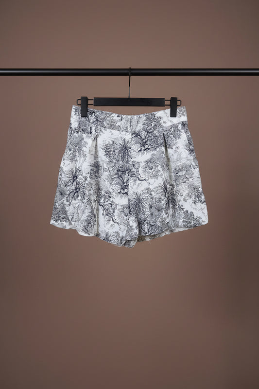 Lounge short size 10/12