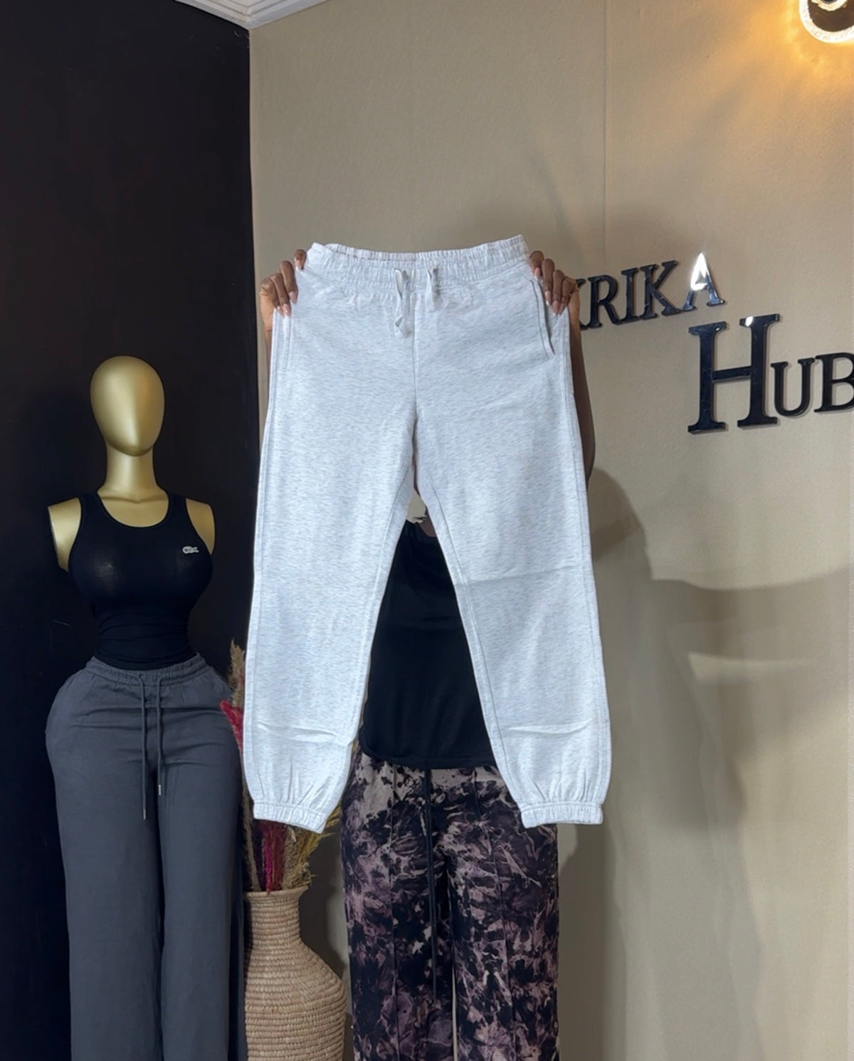 Joggers size 8/S10 L39