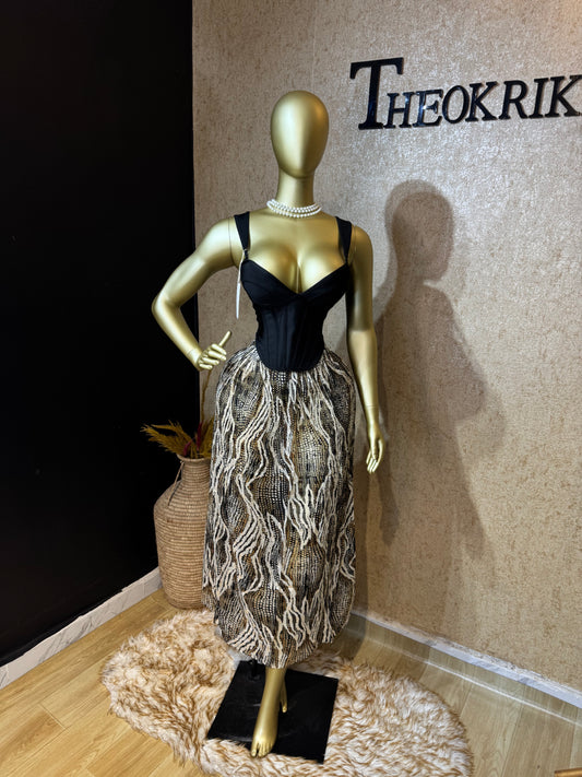 Maxi poly skirt size 14/16/18
