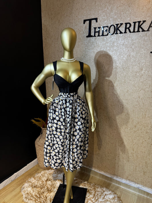 Maxi poly skirt size 10/12/14