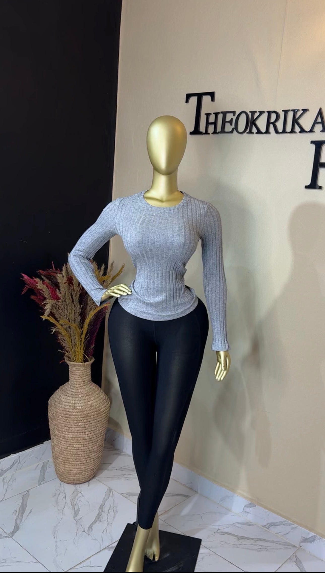 Knitted Long sleeve Size 8/10