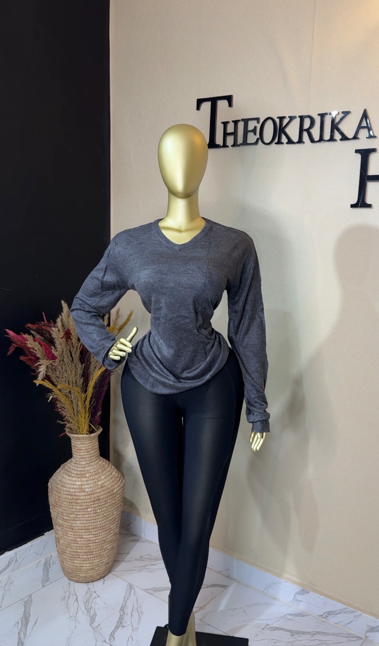 Knitted Sweater Size 14/16