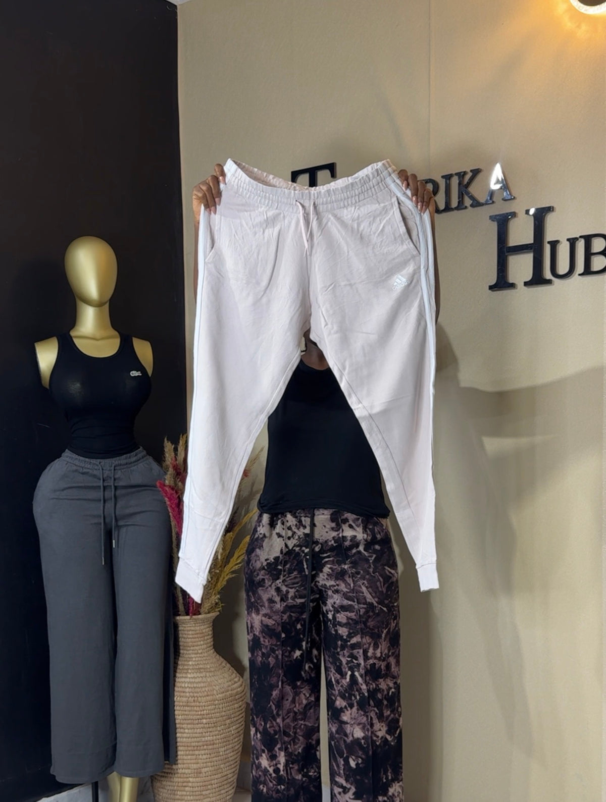 Joggers size 12/14 L-41