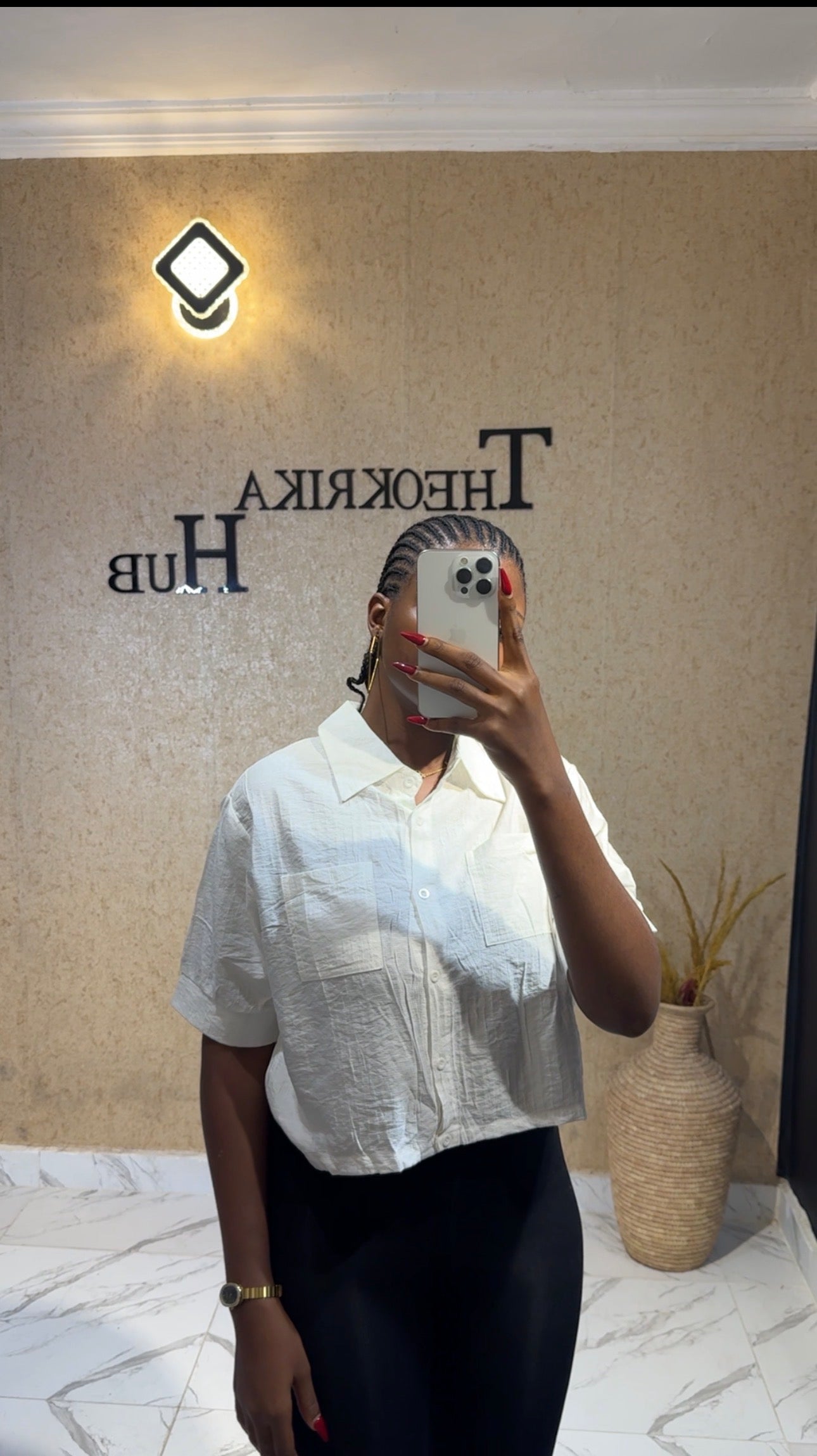 cropped Shirt size 10/12