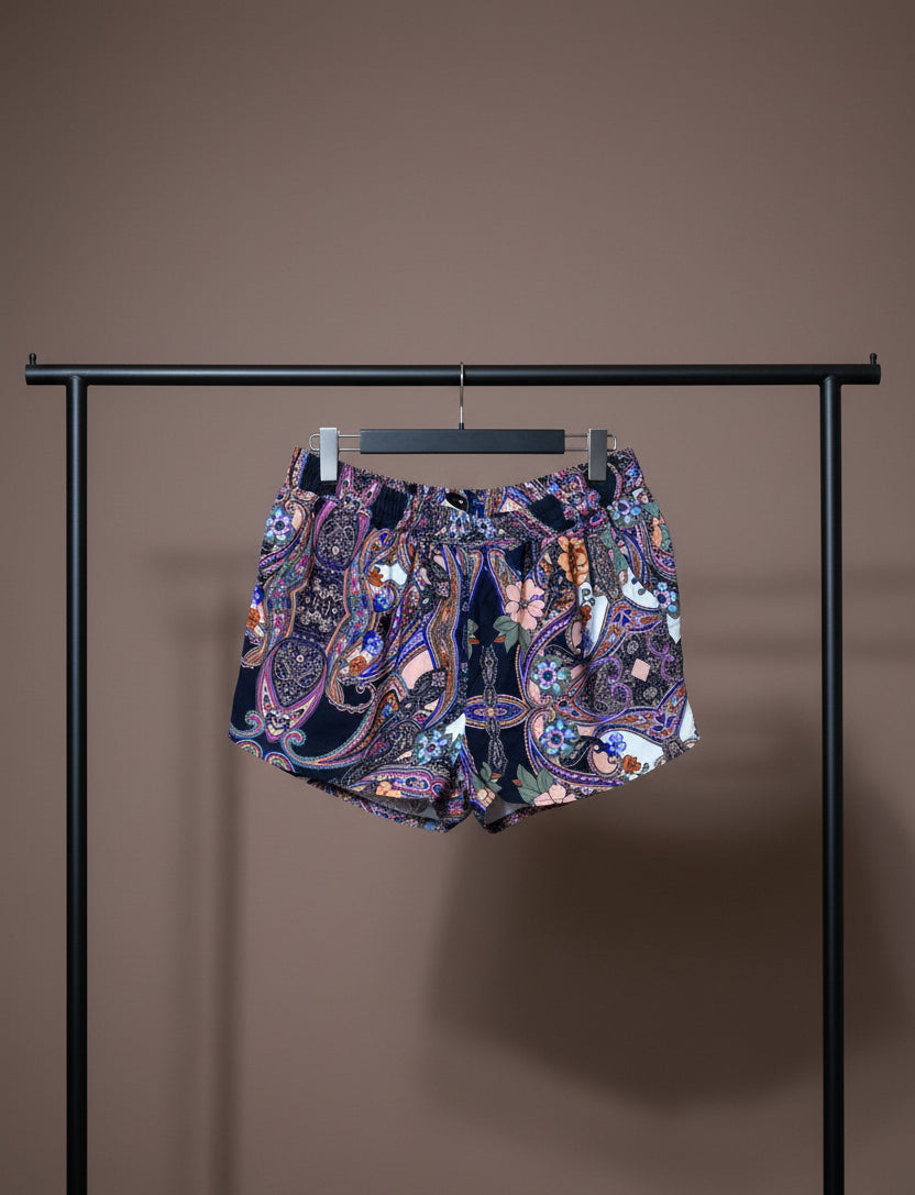 Lounge short size 8/10