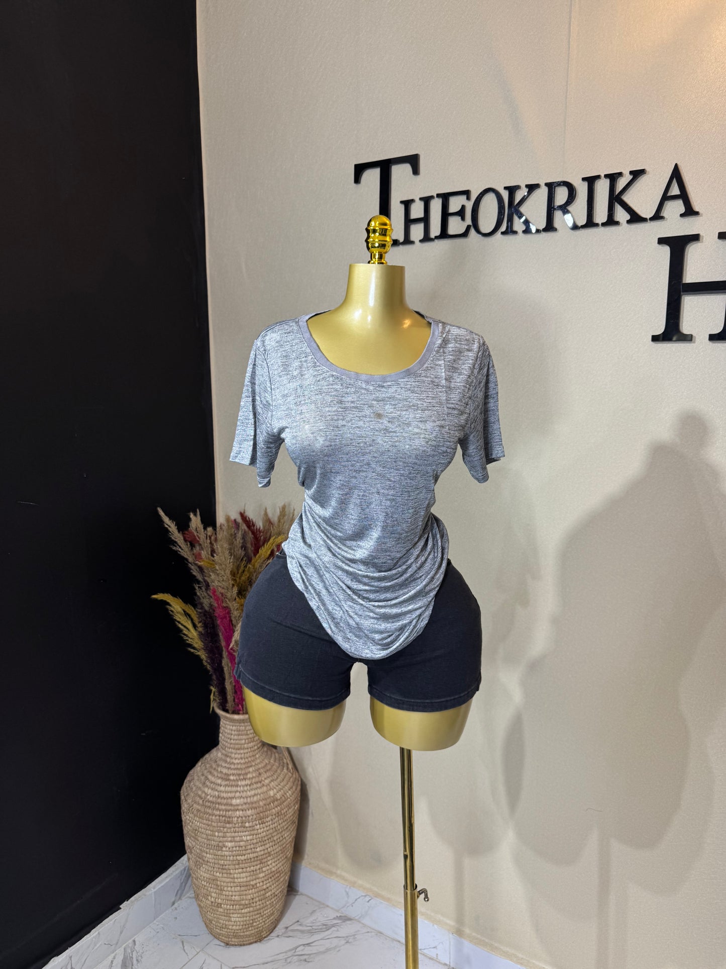 Basic top size 12