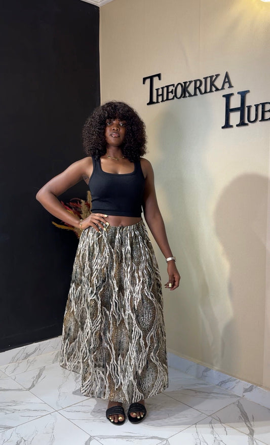 Maxi poly skirt size 14/16