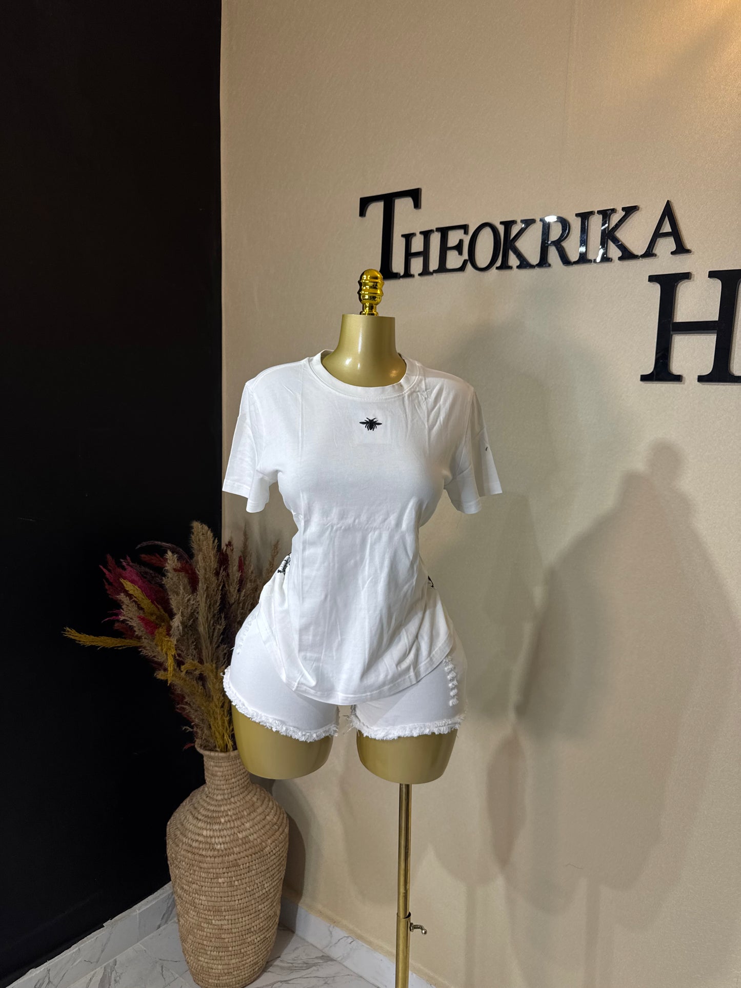 Roundneck top size 8/10