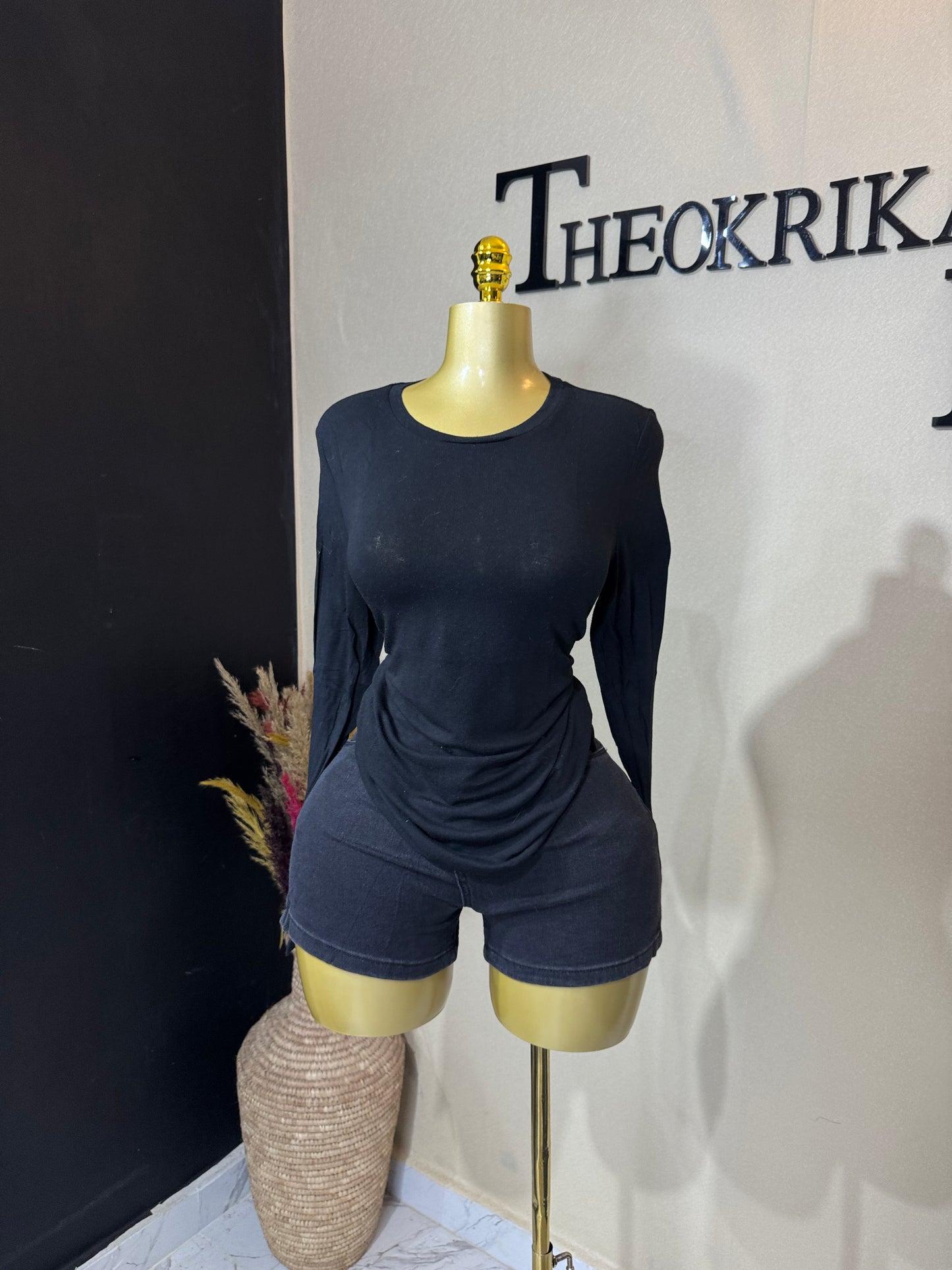 Knitted long sleeve Size 10