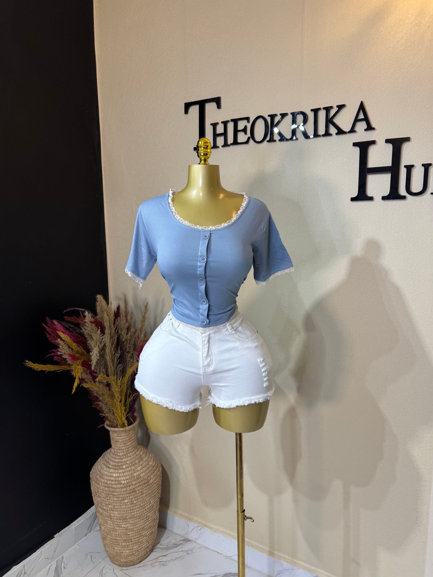Basic top size 14