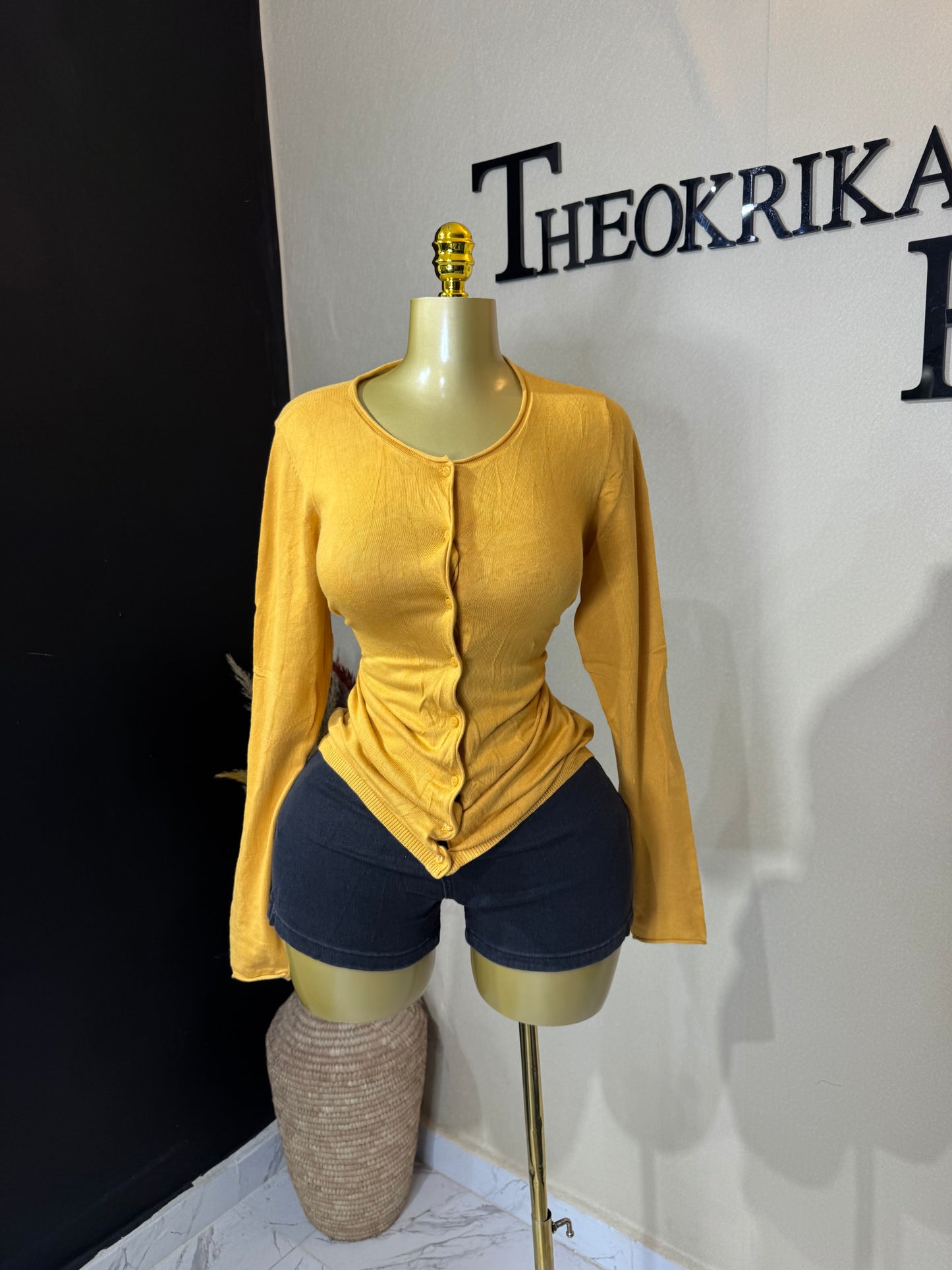 Knitted long sleeve size 10/12
