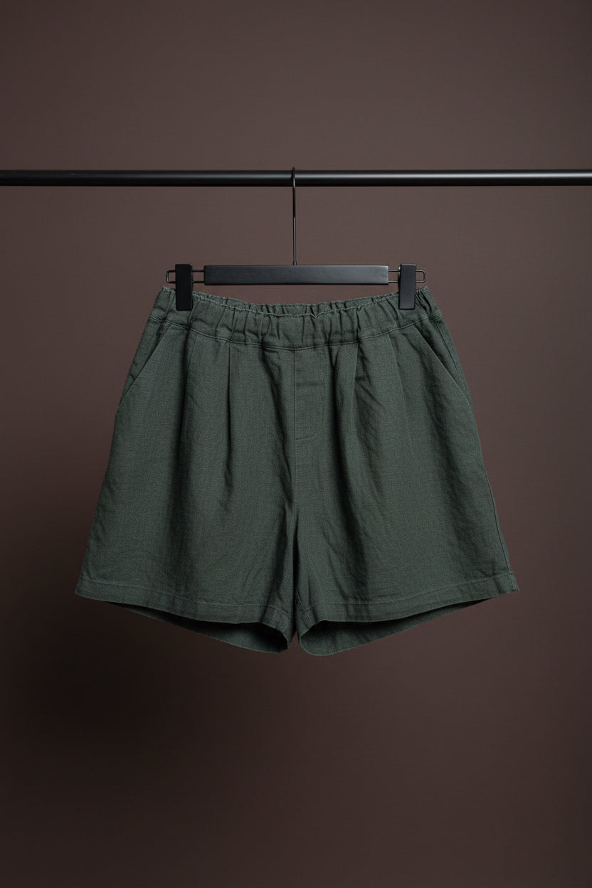 Tailored short size 12