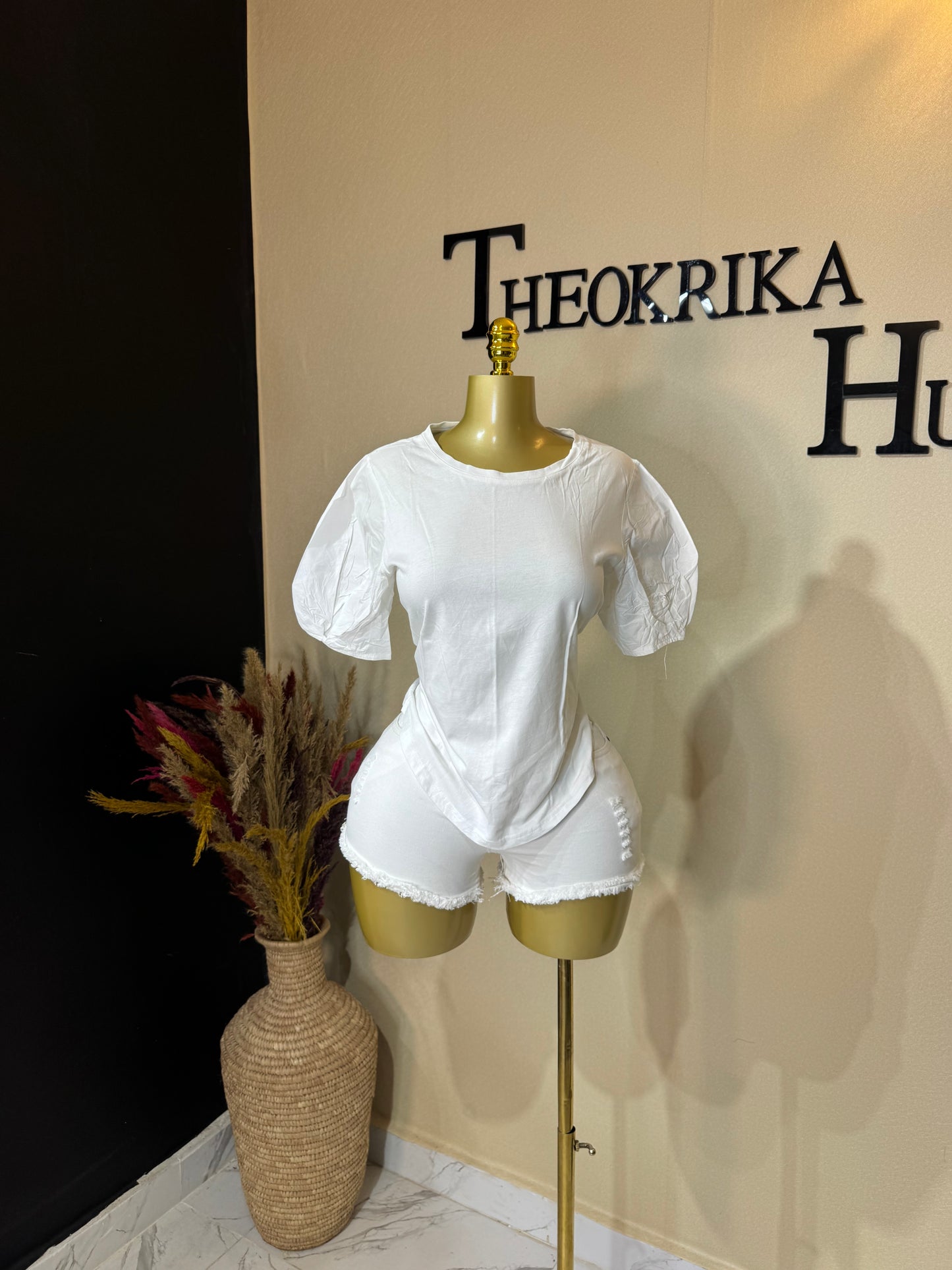 Roundneck top size 8