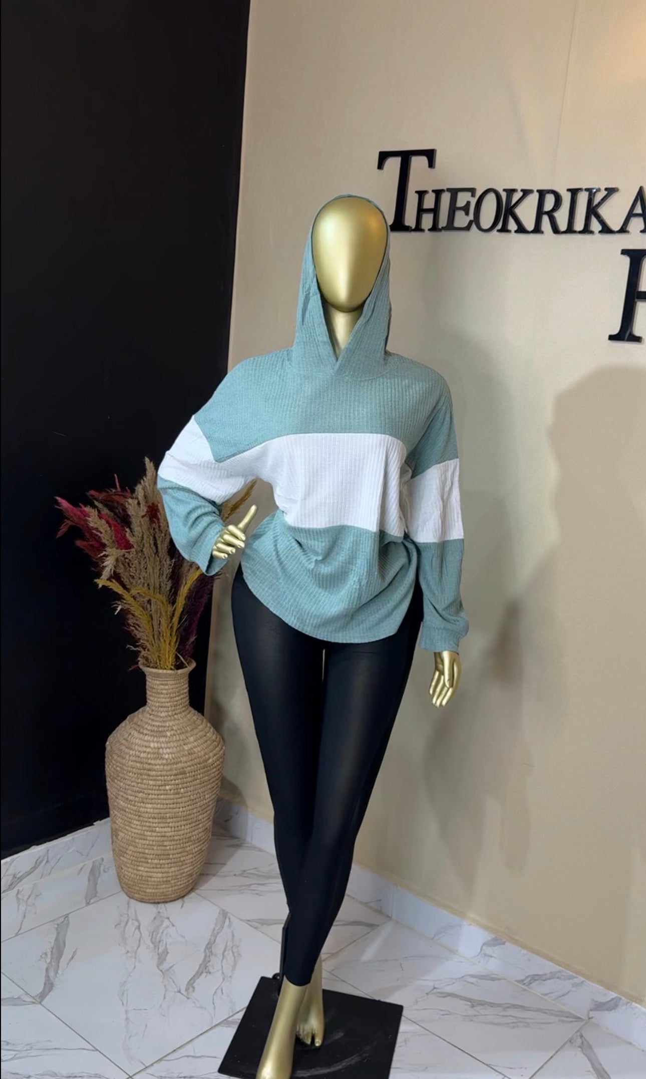 Knitted Hoddie Size 14/16/18