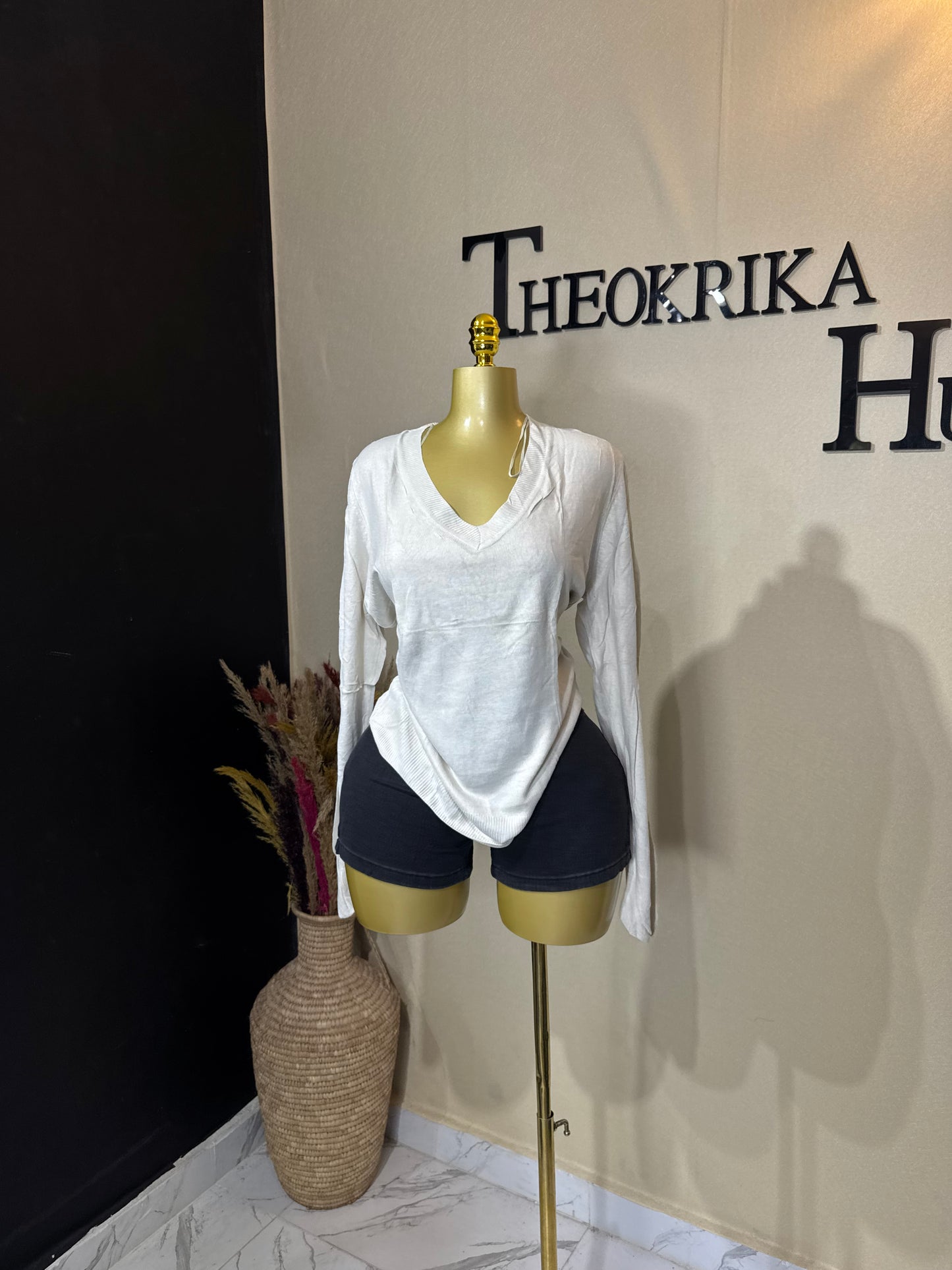 Knitted sweater size 12/14