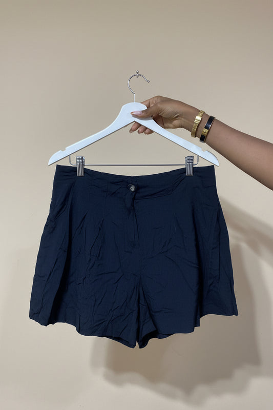 Lounge short size 10