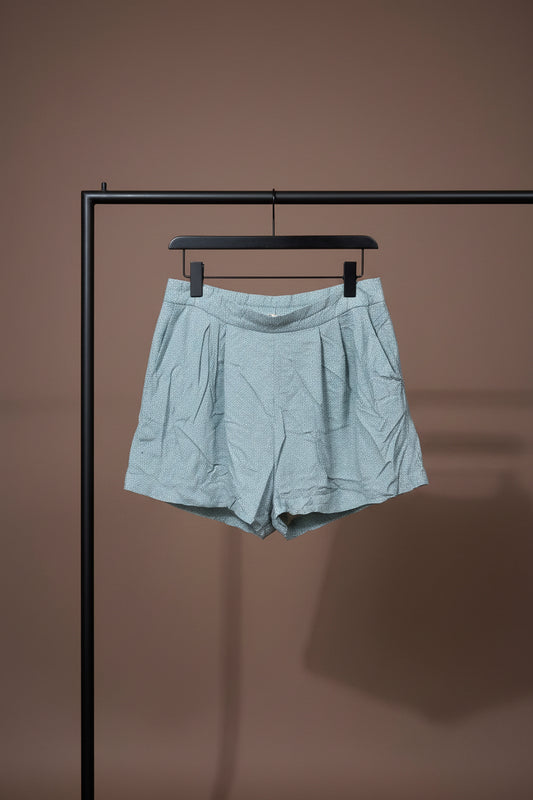 Lounge short size 12